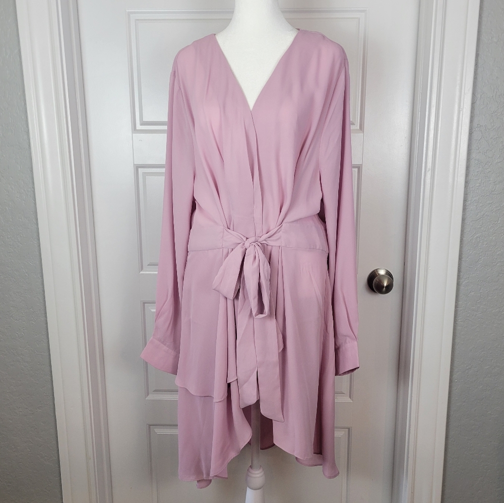 City Chic Shibara ice pink wrap tunic top size 16 NWT - Picture 2 of 11